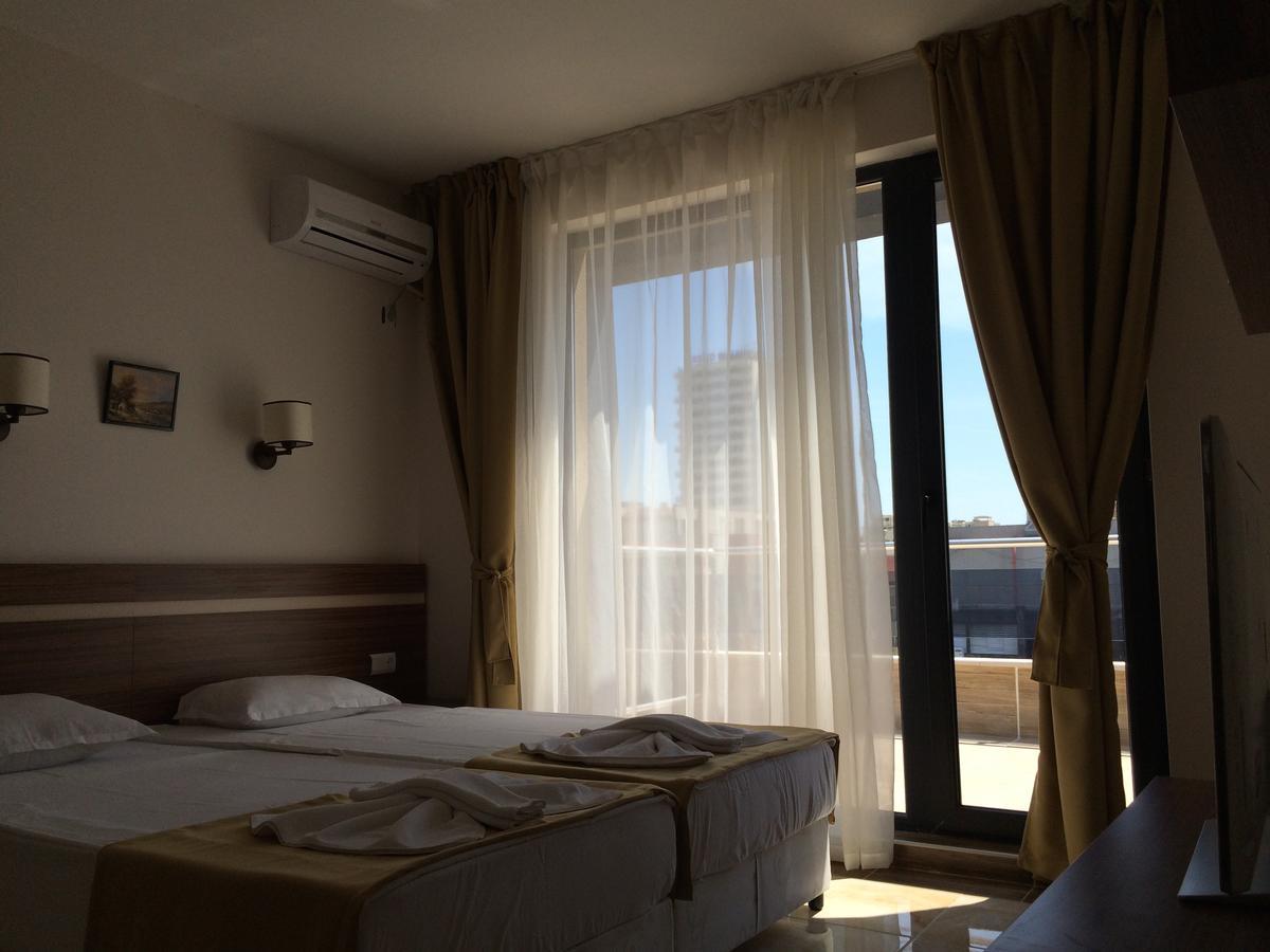 Palace De Luxe Apartments Pomorie Buitenkant foto